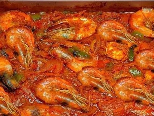 طاجن مكرونة بالجمبري كبير ريد